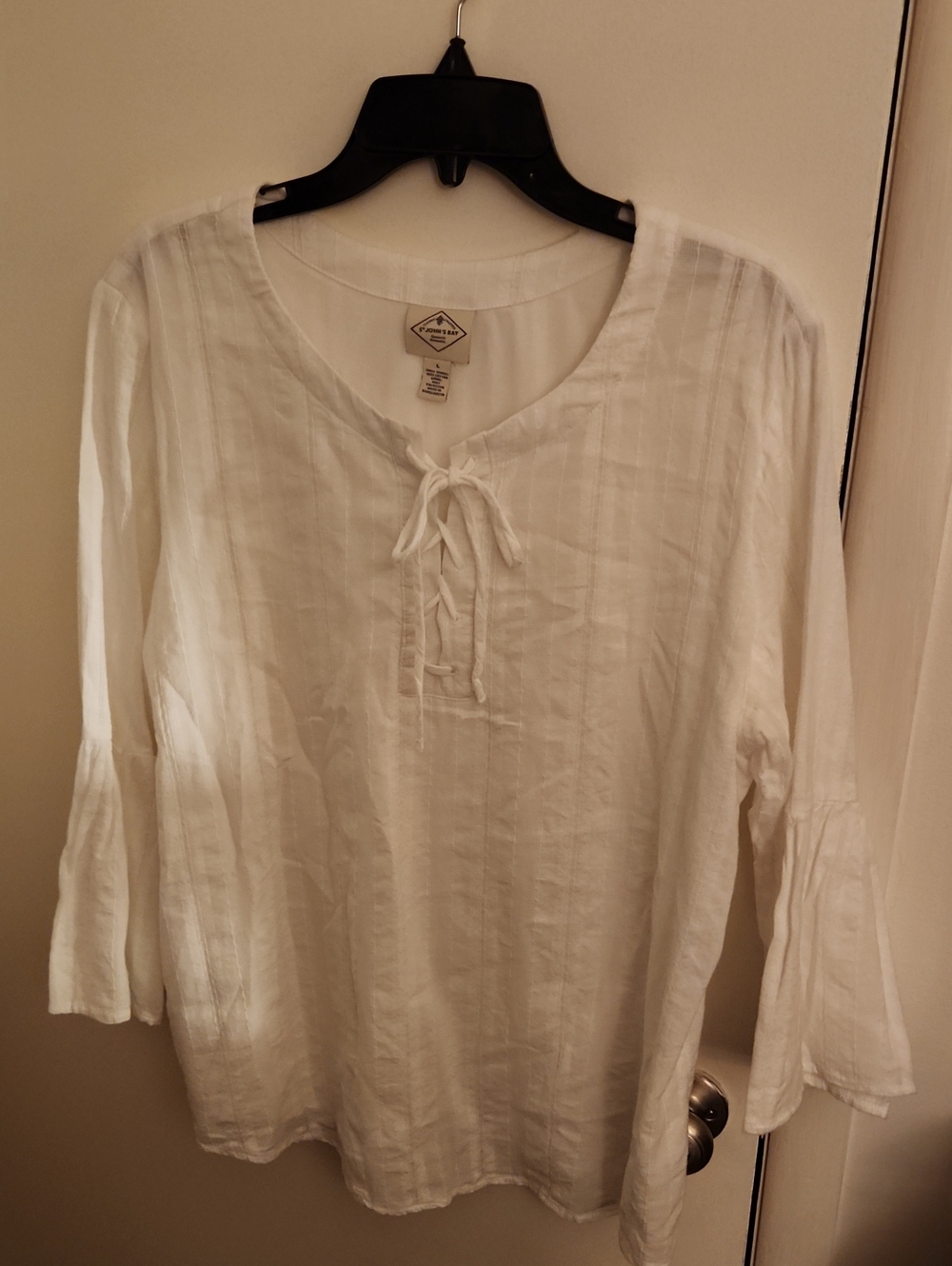 St. John's Bay White Tie-Neck Textured Blouse Large